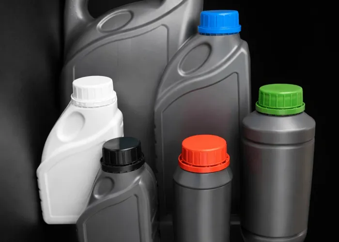 Square and round oil range bottles